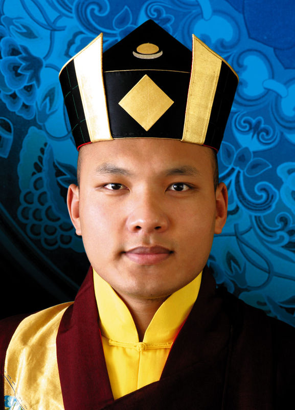 噶玛巴长久住世祈祷文